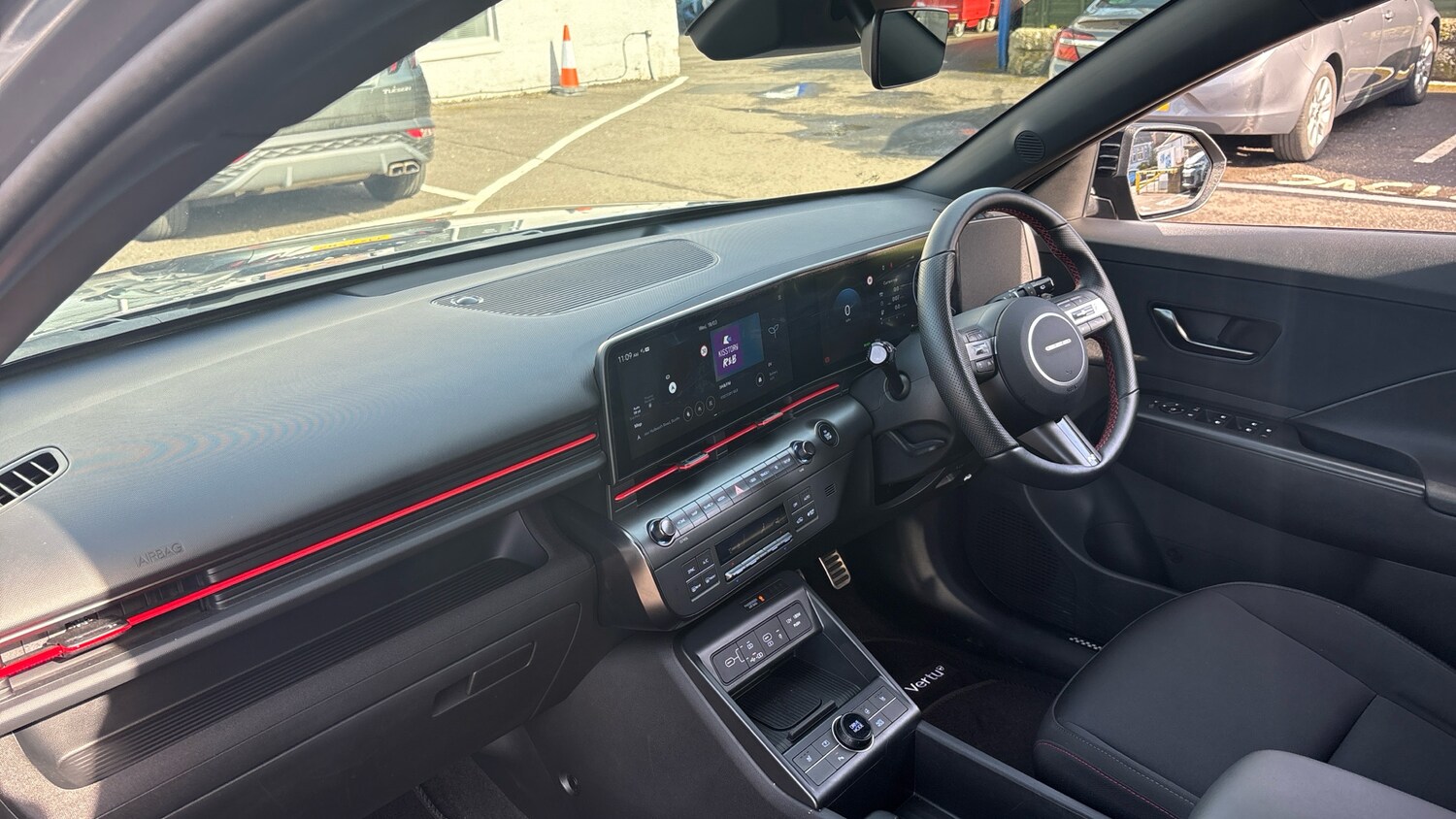 Used Hyundai KONA 2025 for sale - 77937700: Photo 9