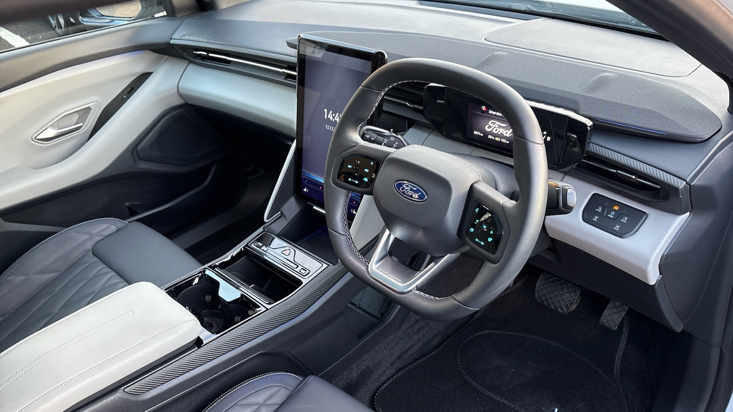 Used Ford Explorer 2025 for sale - 76931101: Photo 11