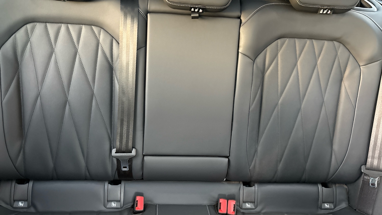 Used Ford Explorer 2025 for sale - 76931101: Photo 15