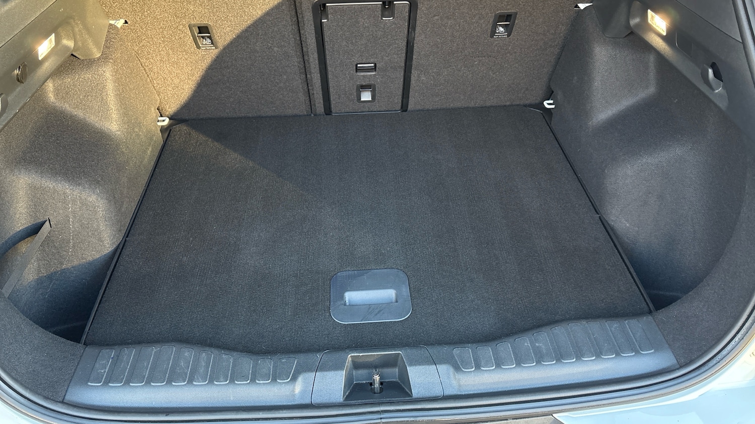 Used Ford Explorer 2025 for sale - 76931101: Photo 21