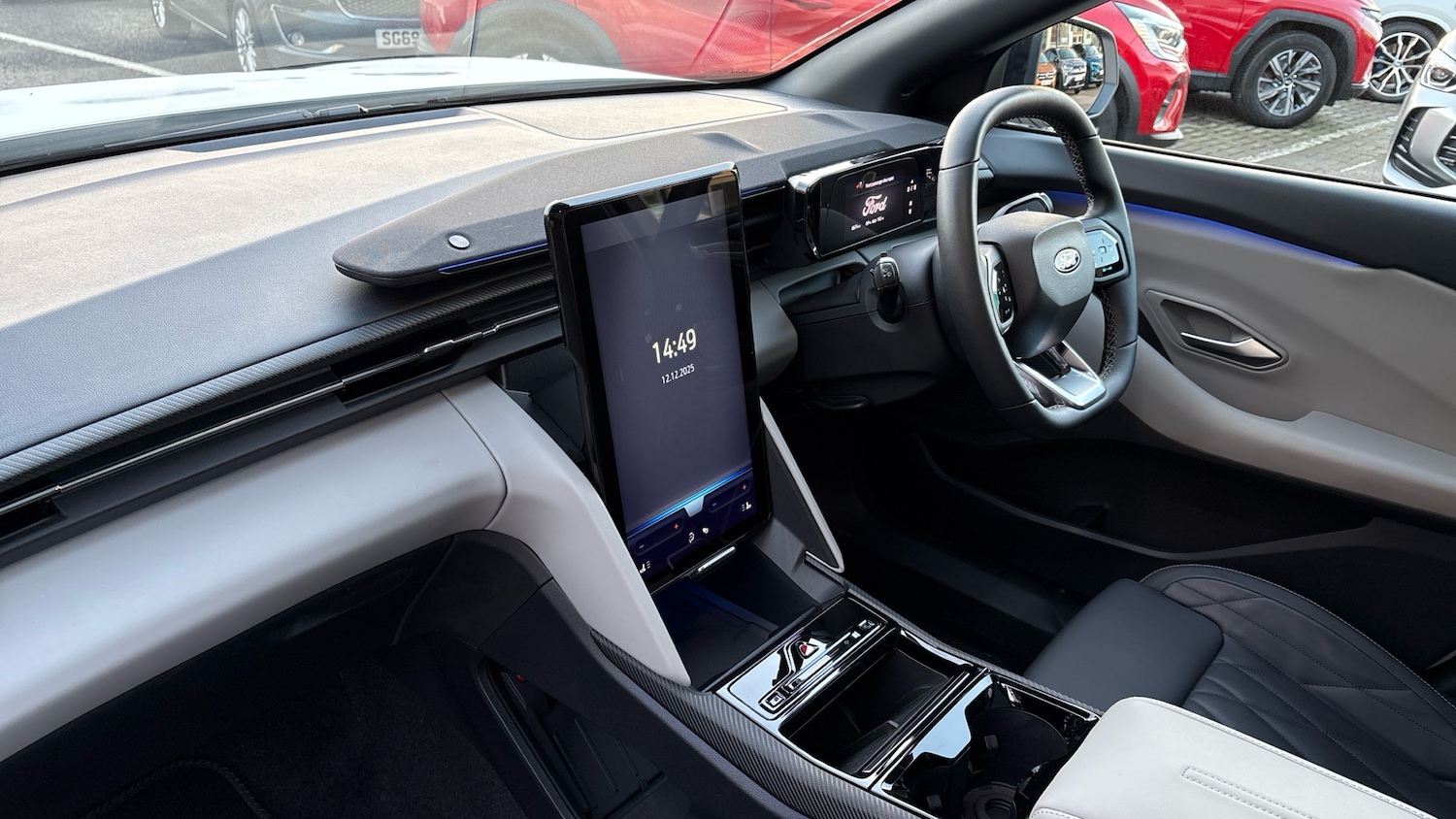 Used Ford Explorer 2025 for sale - 76931101: Photo 9