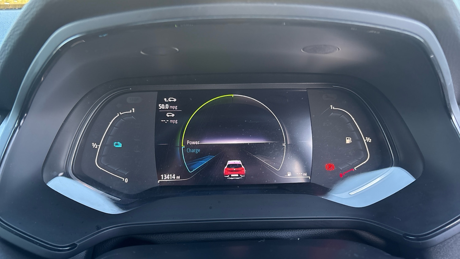 Used Renault Captur 2023 for sale - 76578459: Photo 18