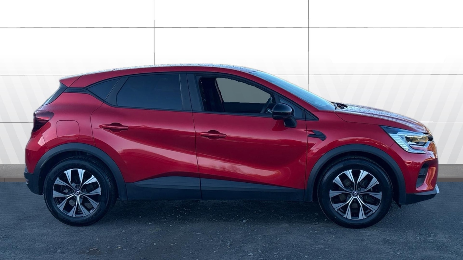 Used Renault Captur 2023 for sale - 76578459: Photo 5