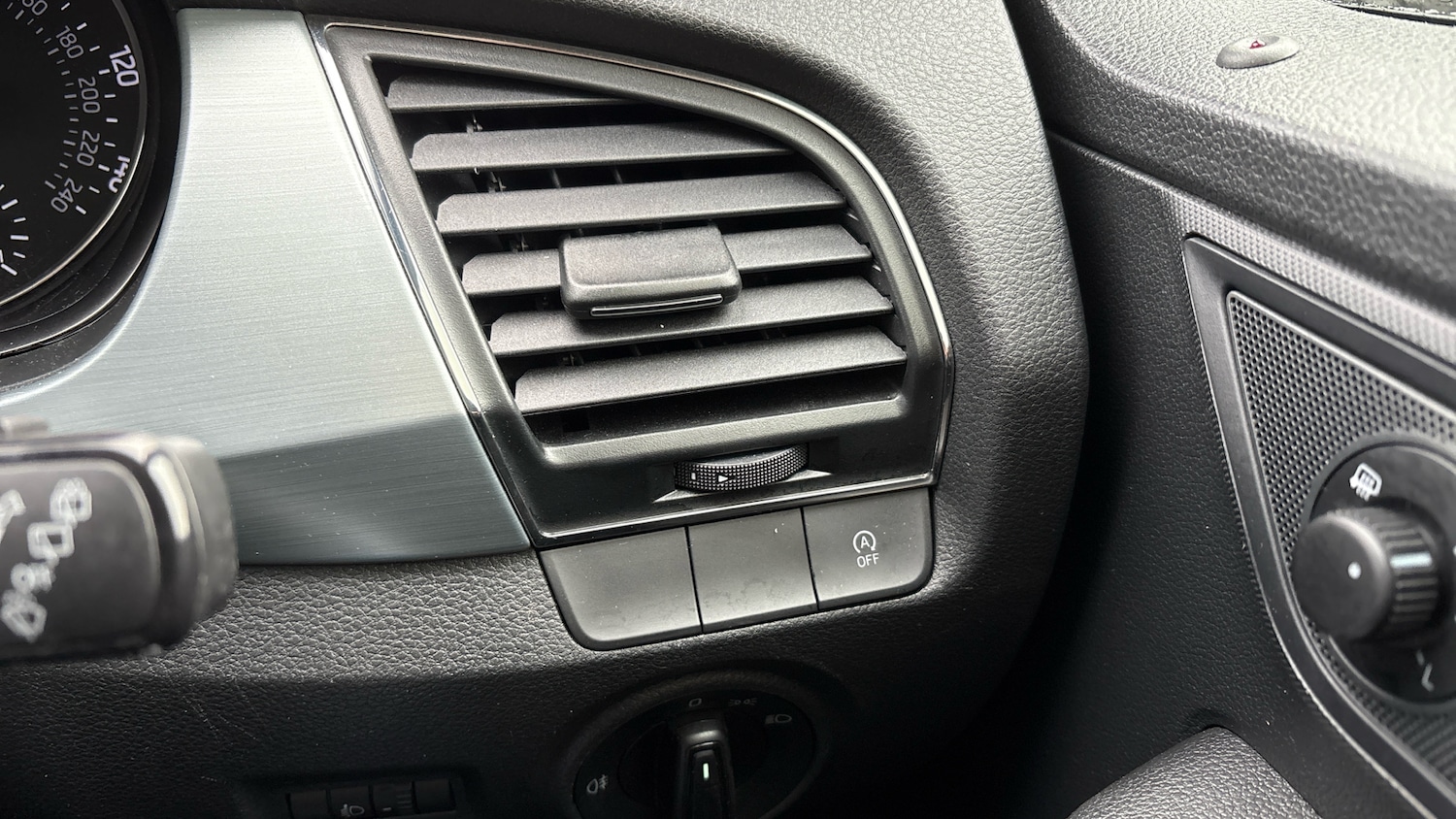 Used Skoda Fabia 2016 for sale - 76807016: Photo 27