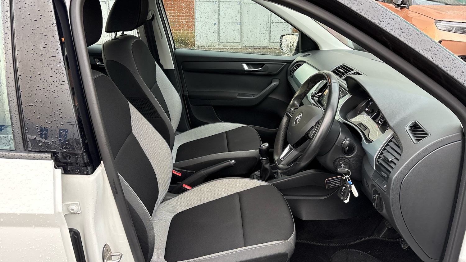 Used Skoda Fabia 2016 for sale - 76807016: Photo 46