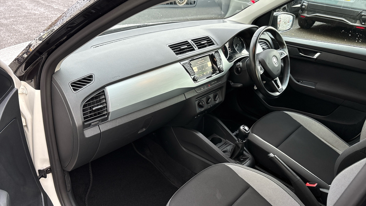 Used Skoda Fabia 2016 for sale - 76807016: Photo 9