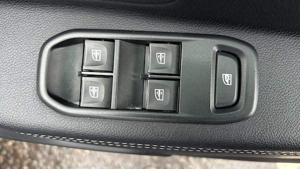 Used Dacia Duster 2022 for sale - 76161800: Photo 34