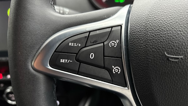 Used Dacia Duster 2022 for sale - 76161800: Photo 41