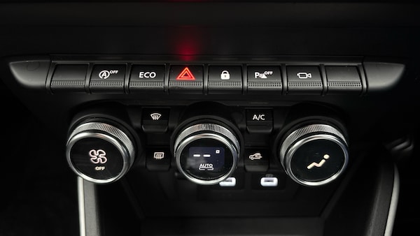Used Dacia Duster 2022 for sale - 76161800: Photo 44
