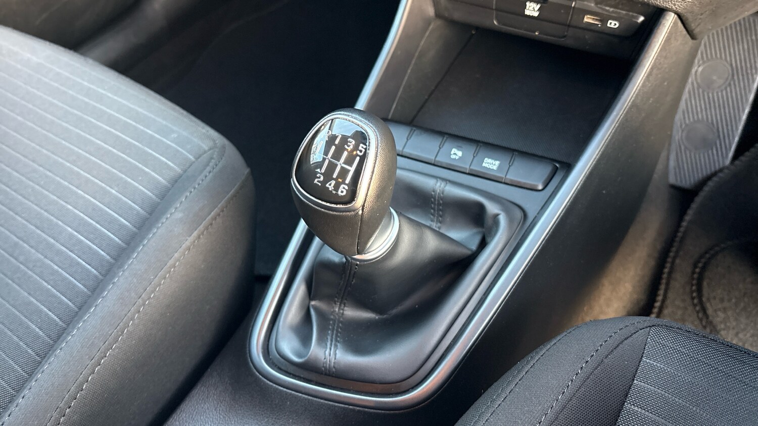 Used Hyundai i20 2022 for sale - 77979845: Photo 13