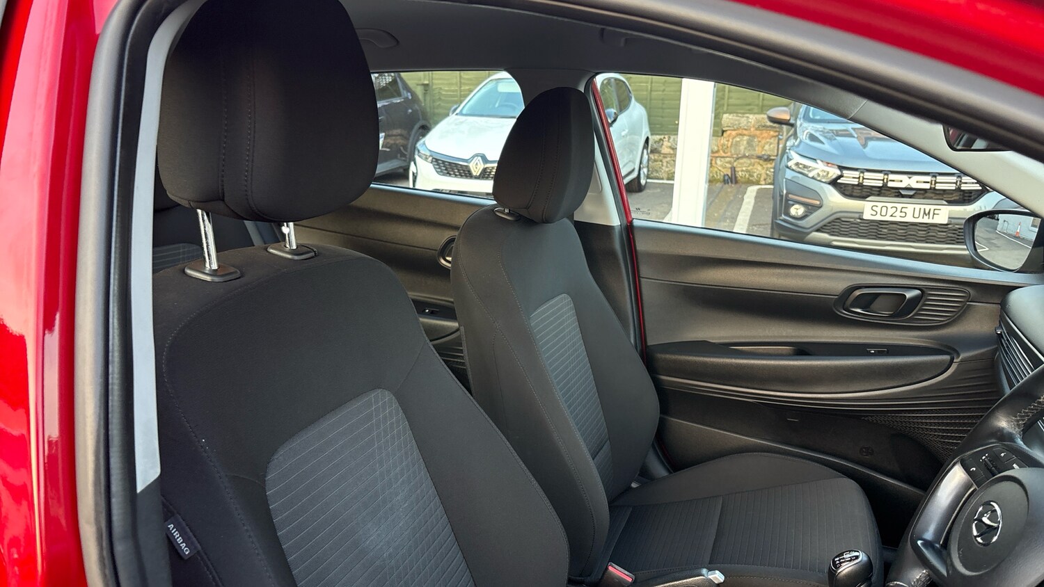 Used Hyundai i20 2022 for sale - 77979845: Photo 44