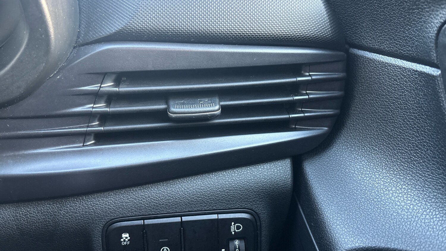 Used Hyundai i20 2022 for sale - 77979845: Photo 51