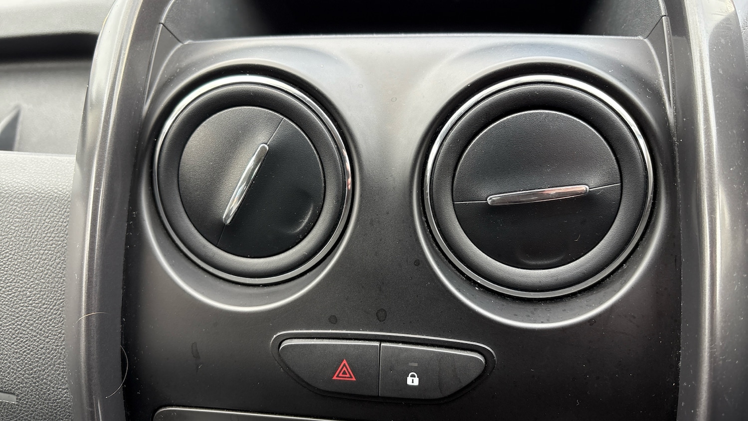 Used Dacia Duster 2016 for sale - 76776304: Photo 26