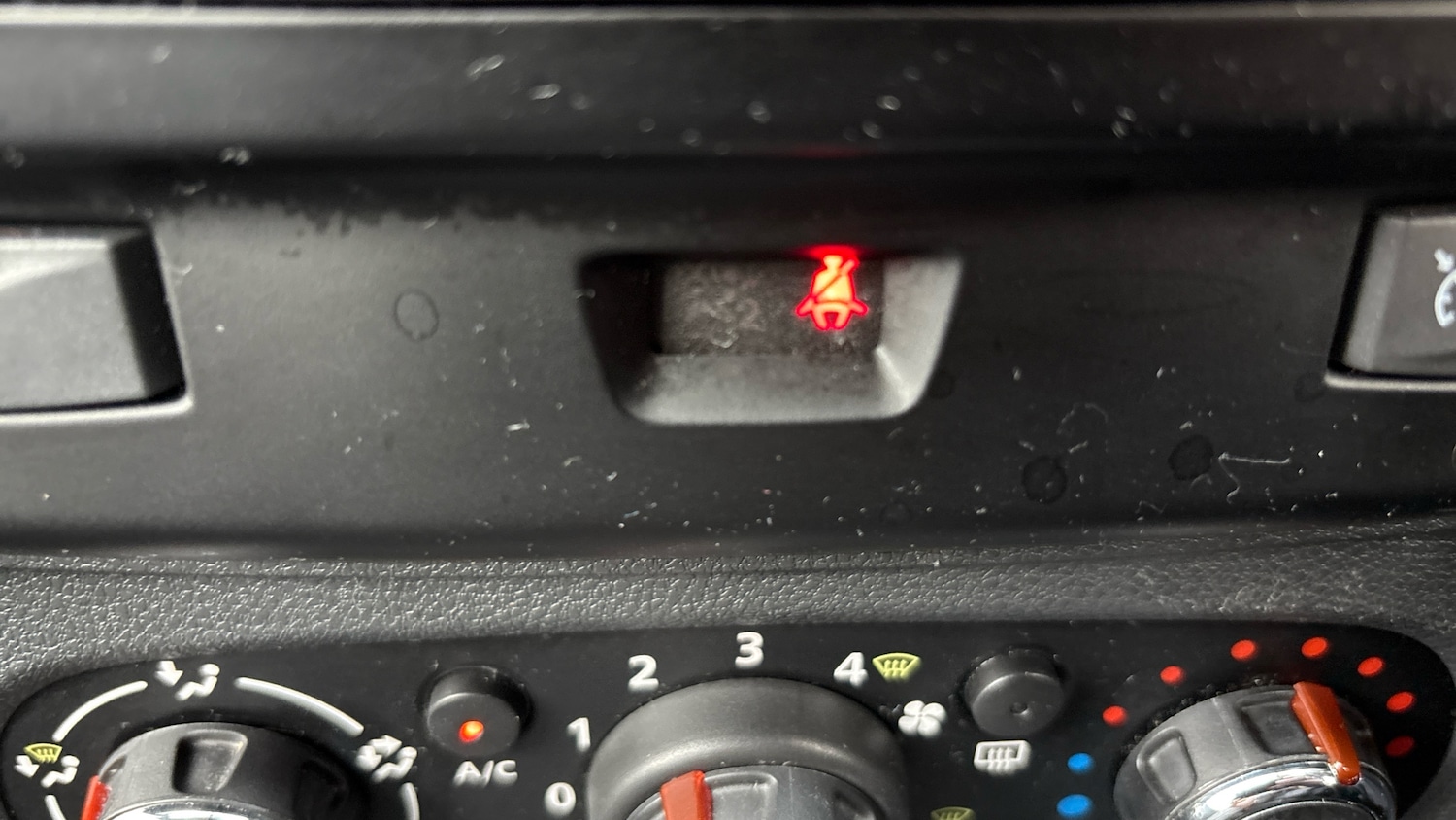 Used Dacia Duster 2016 for sale - 76776304: Photo 30