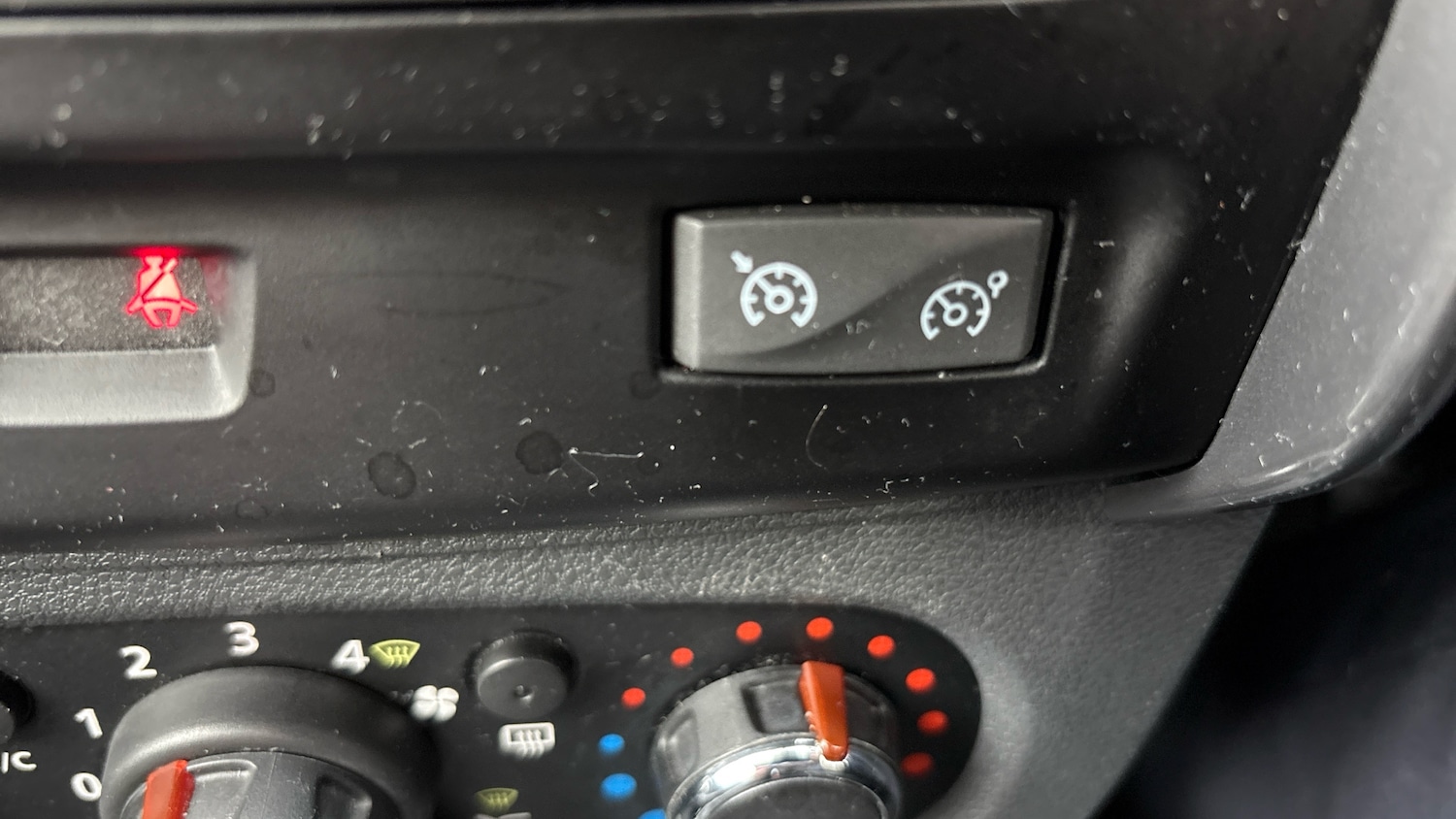 Used Dacia Duster 2016 for sale - 76776304: Photo 31