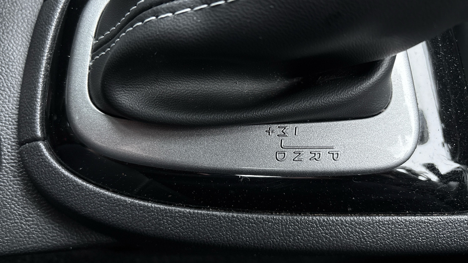 Used Renault Clio 2016 for sale - 77123989: Photo 45