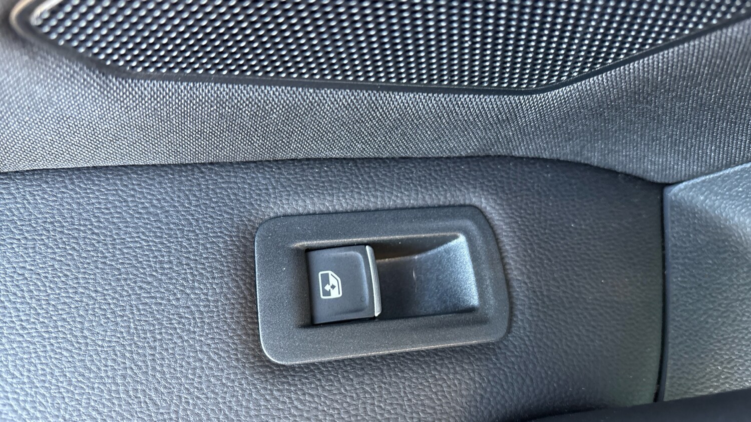 Used Volkswagen Tiguan 2023 for sale - 77845164: Photo 17