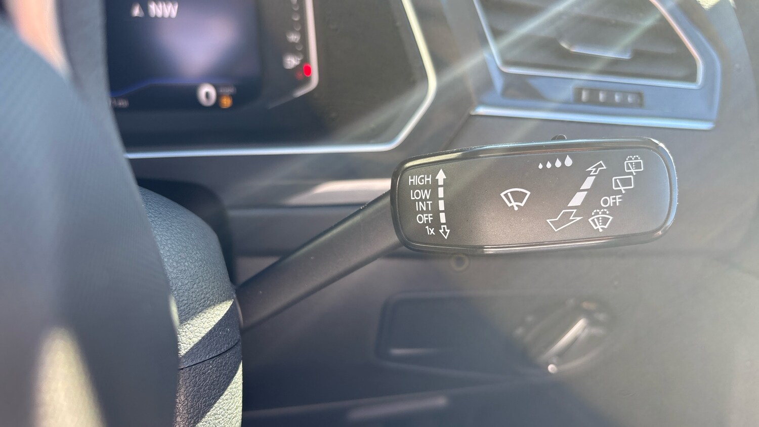 Used Volkswagen Tiguan 2023 for sale - 77845164: Photo 25