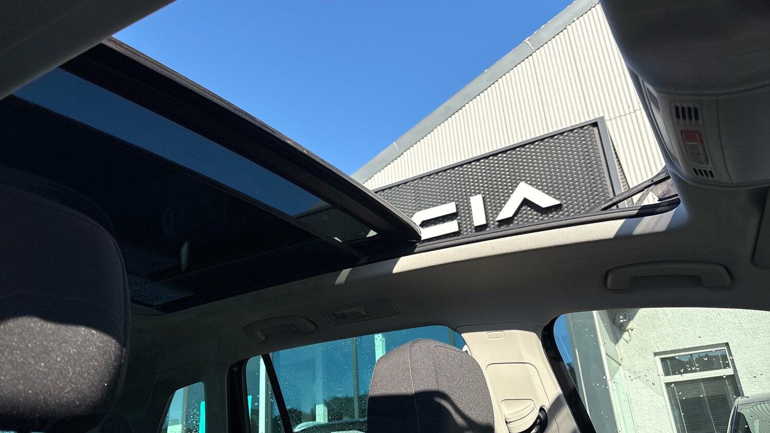 Used Volkswagen Tiguan 2023 for sale - 77845164: Photo 47