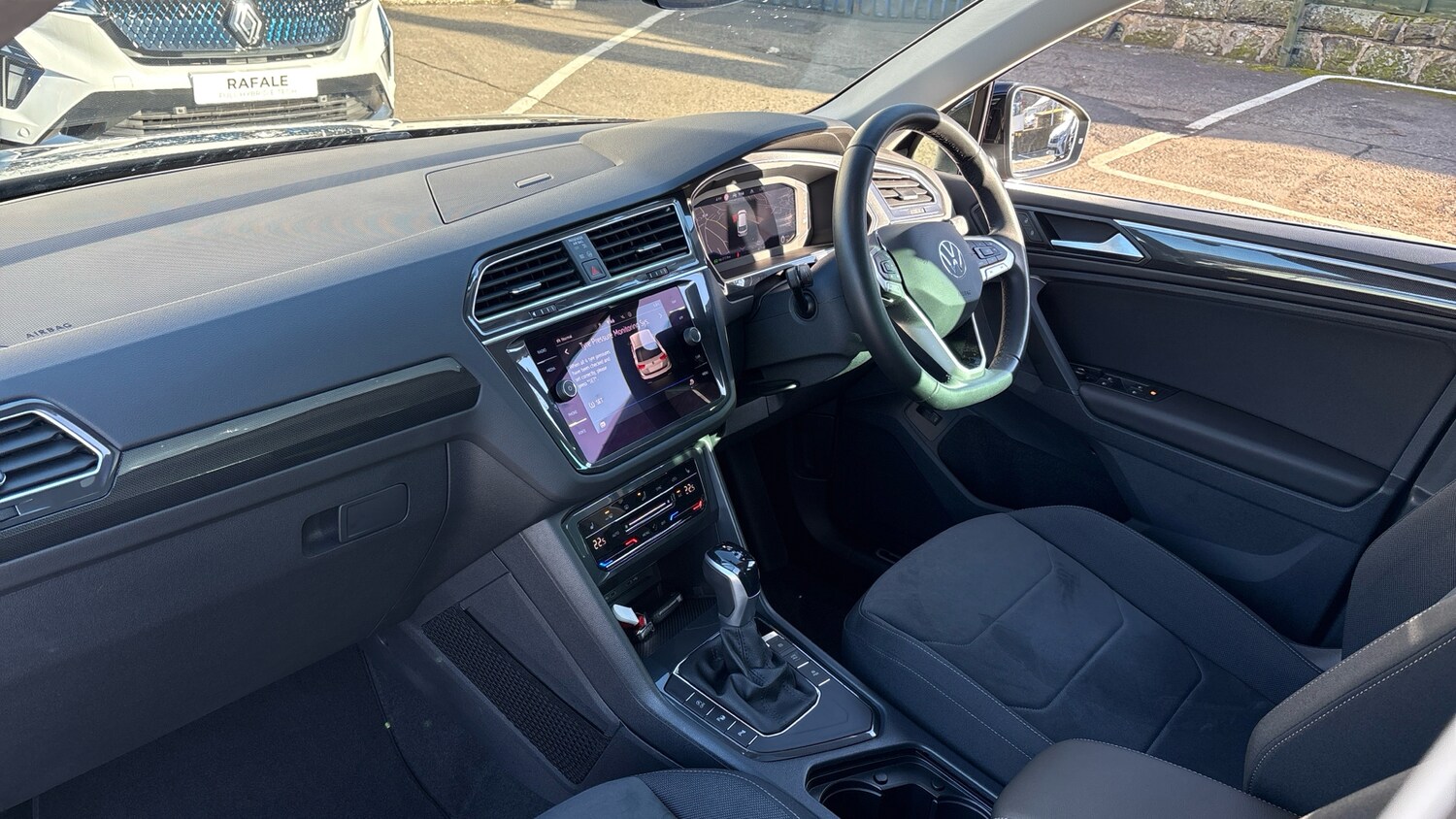 Used Volkswagen Tiguan 2023 for sale - 77845164: Photo 9