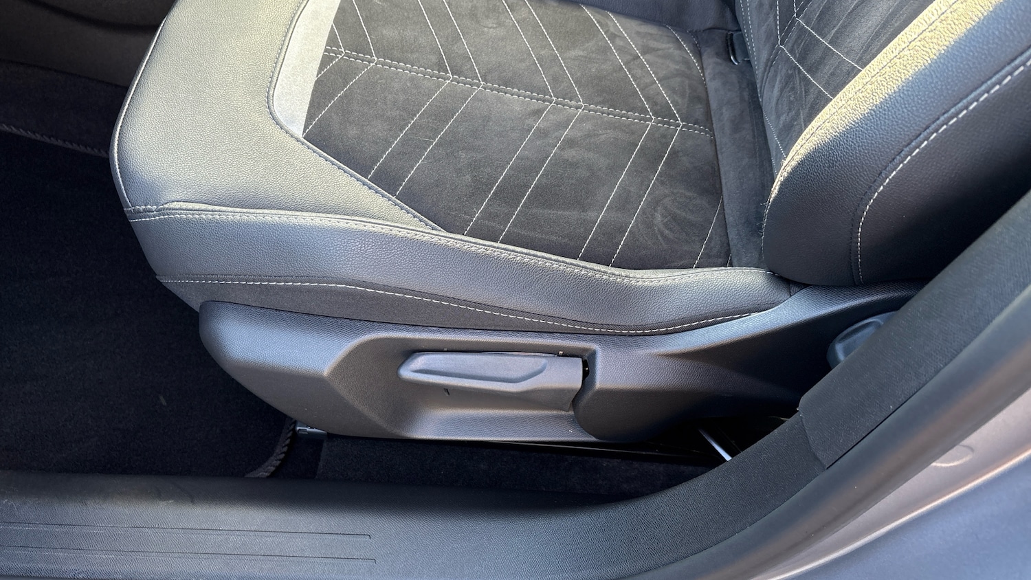 Used Vauxhall Corsa 2023 for sale - 75983001: Photo 73