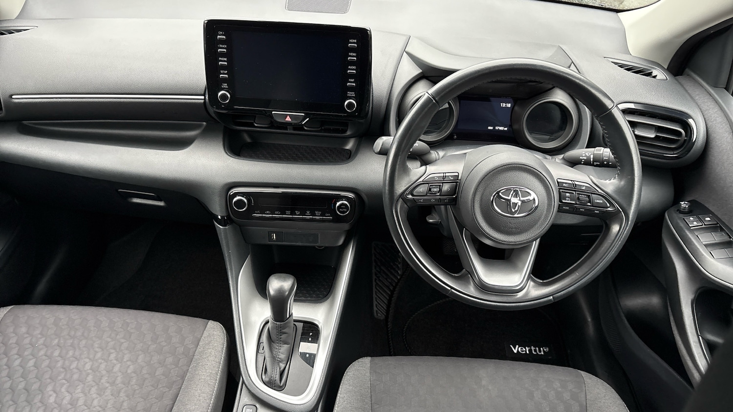 Used Toyota Yaris 2022 for sale - 76490393: Photo 10