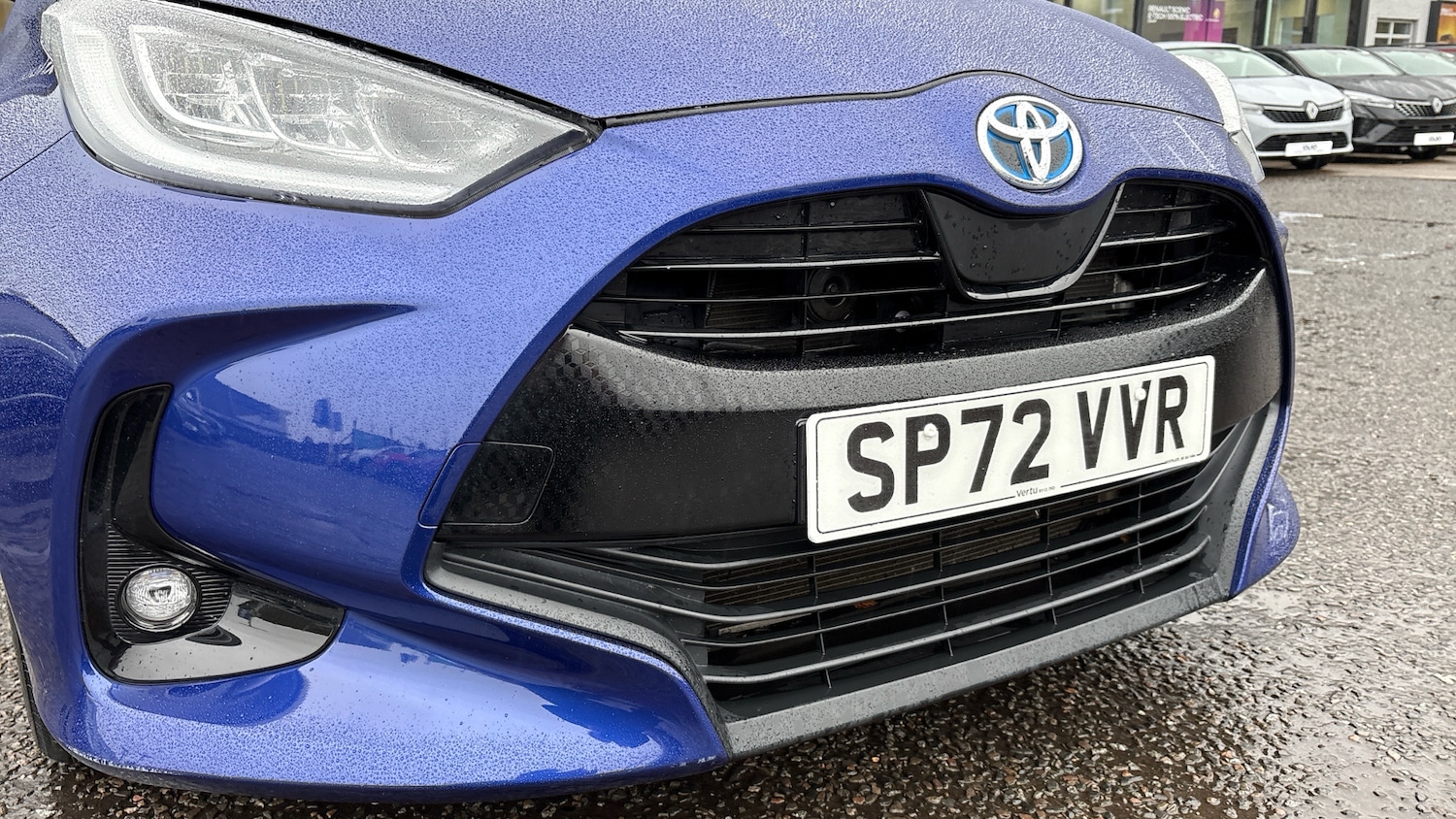 Used Toyota Yaris 2022 for sale - 76490393: Photo 24