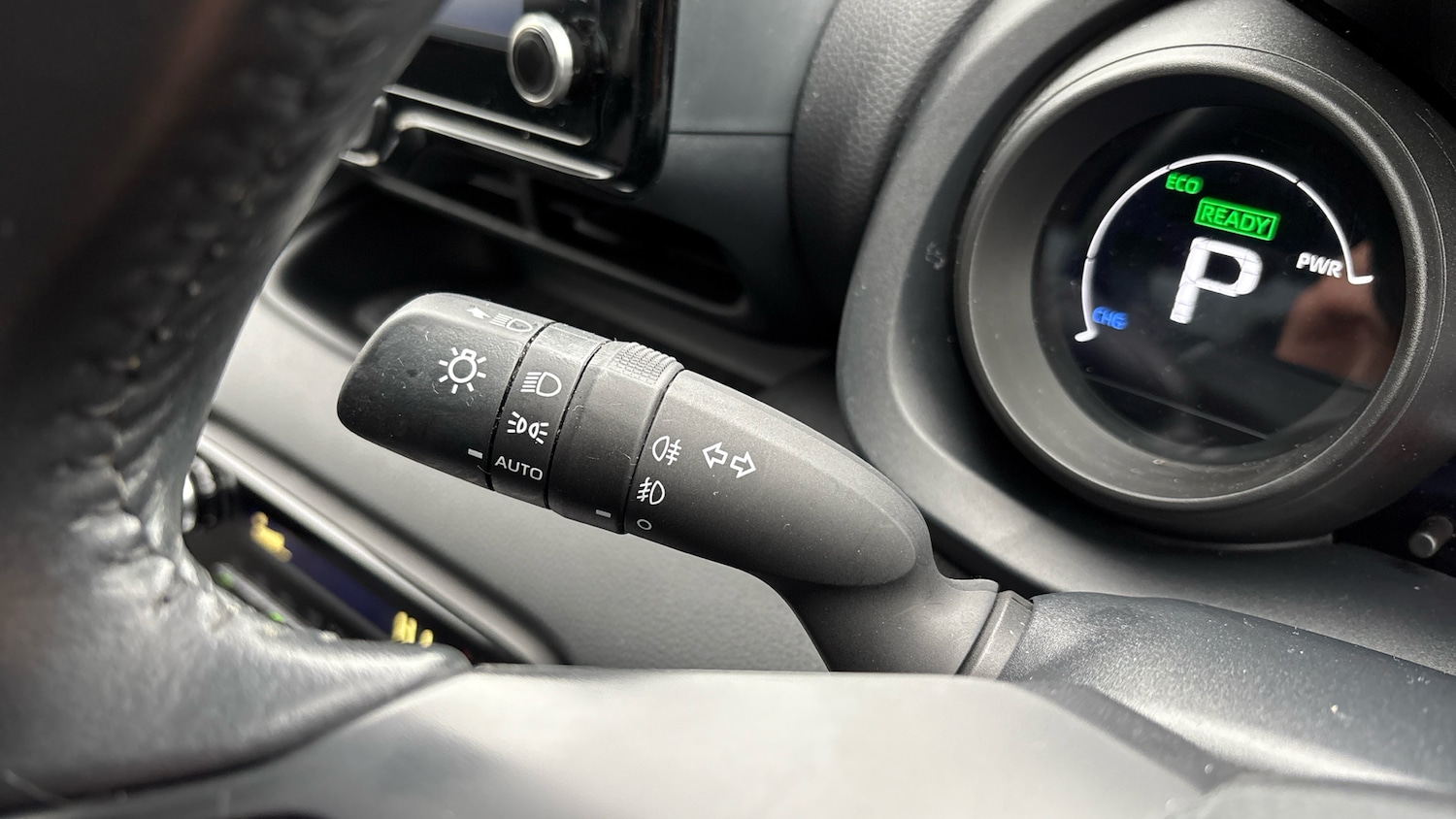 Used Toyota Yaris 2022 for sale - 76490393: Photo 28