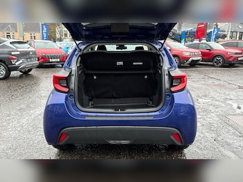 Used Toyota Yaris 2022 for sale - 76490393: Photo