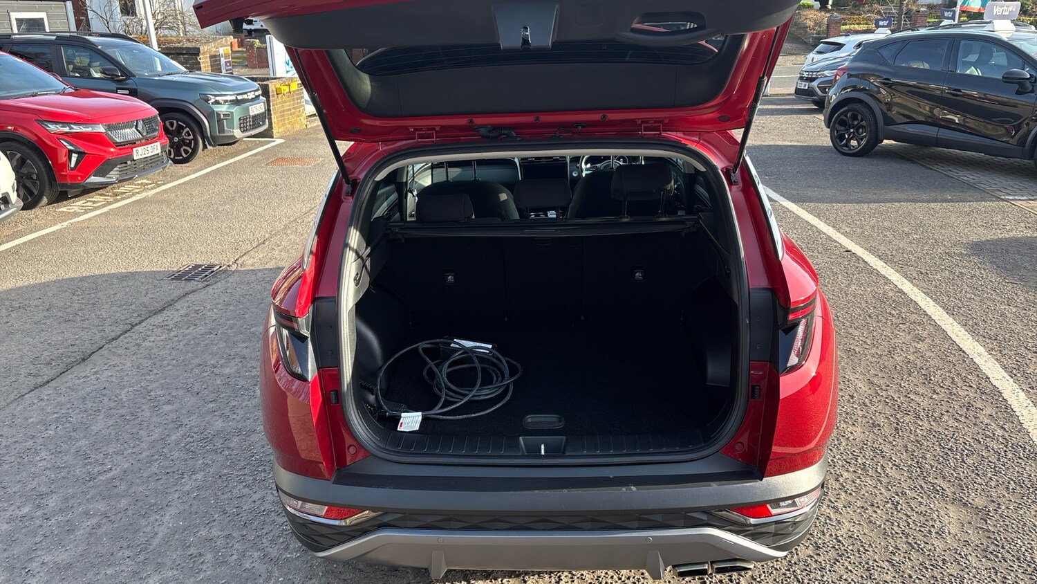 Used Hyundai TUCSON 2022 for sale - 77963097: Photo 4