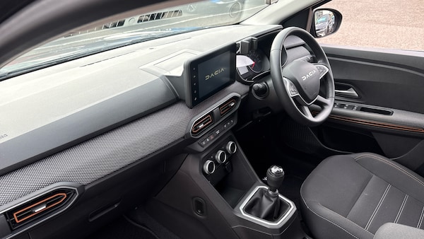 Used Dacia Sandero Stepway 2023 for sale - 76316334: Photo 9