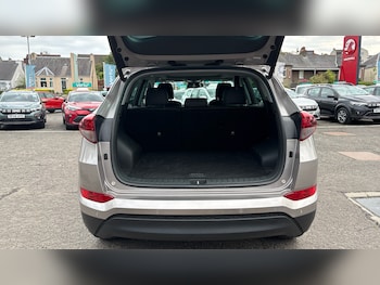 Used Hyundai TUCSON 2017 for sale - 79500843: Photo