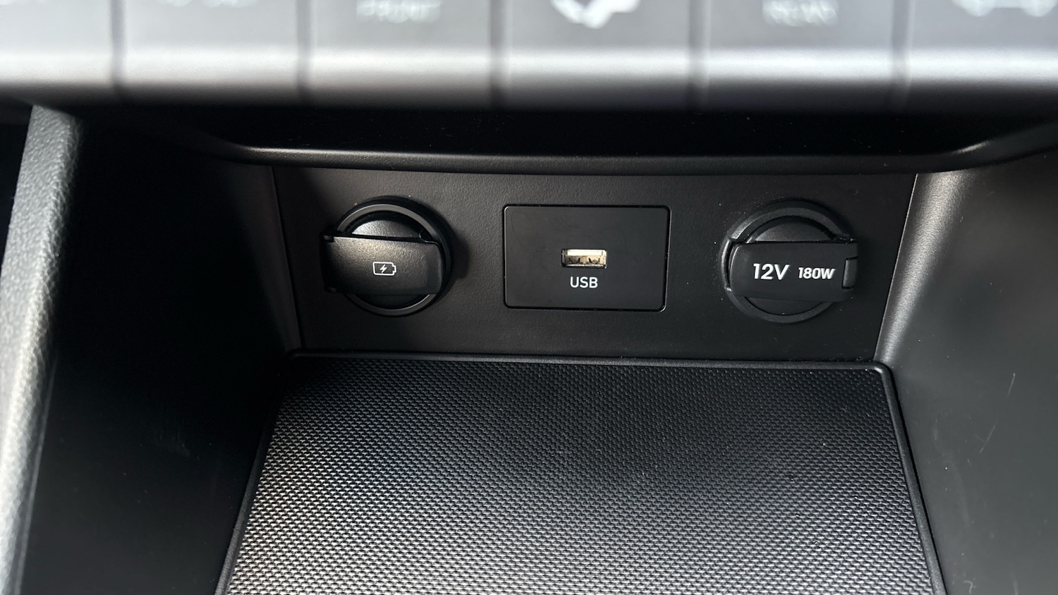 Used Hyundai KONA 2022 for sale - 77046134: Photo 33