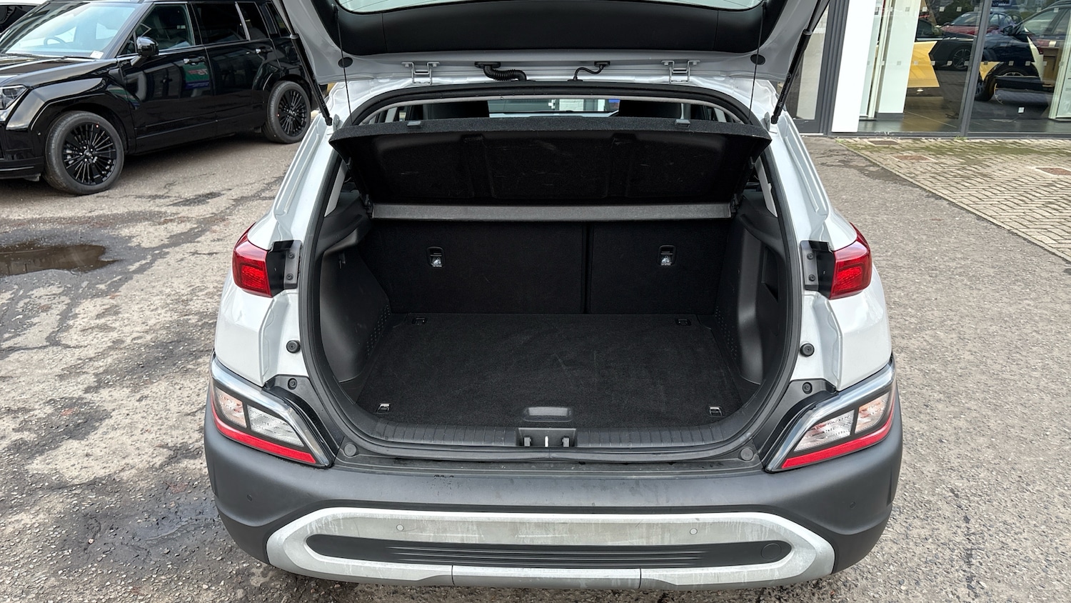 Used Hyundai KONA 2022 for sale - 77046134: Photo 4