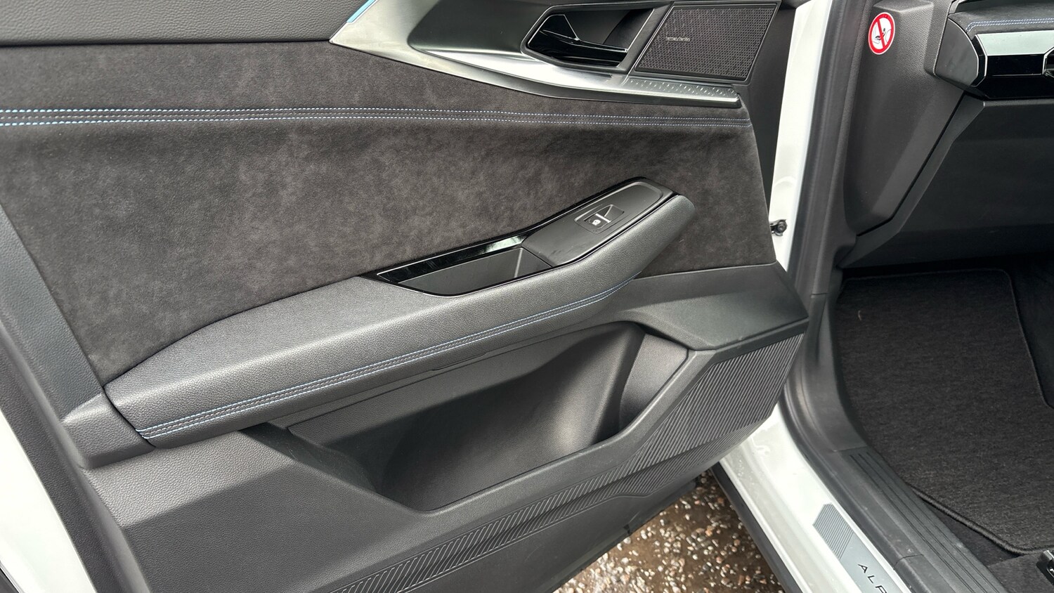 Used Renault Austral 2024 for sale - 77375777: Photo 38