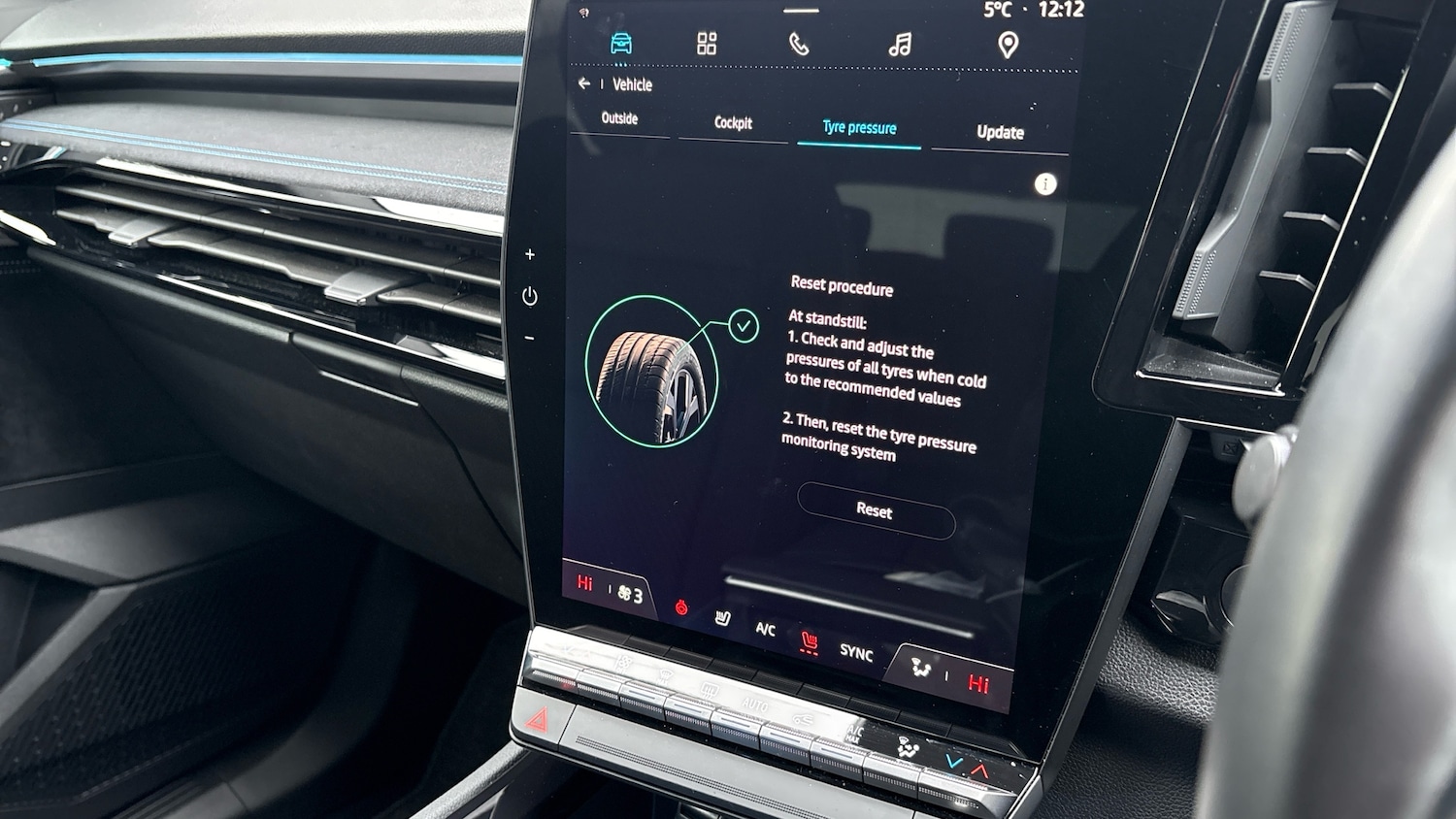 Used Renault Austral 2024 for sale - 77375777: Photo 59