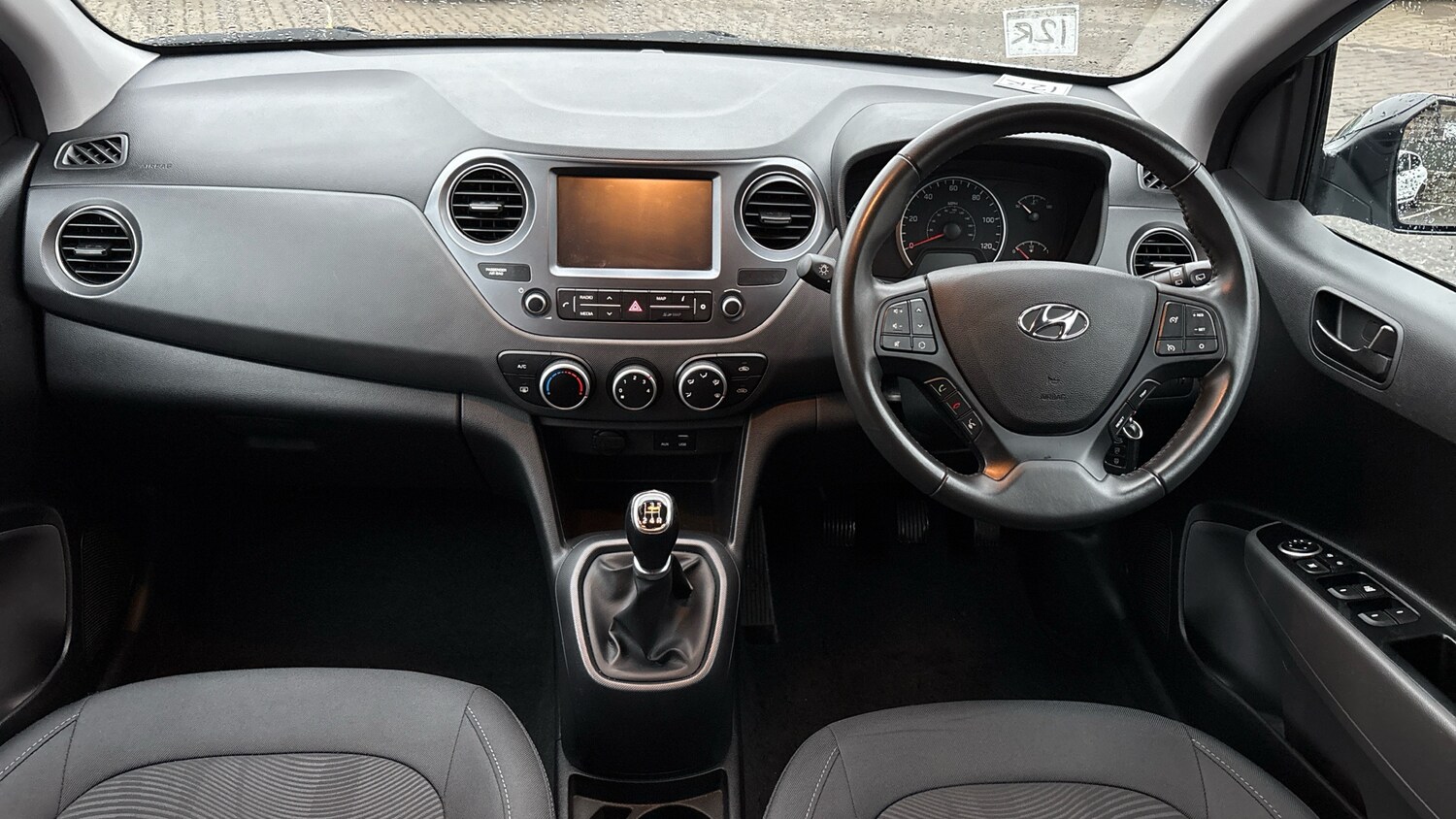 Used Hyundai i10 2019 for sale - 76974153: Photo 10