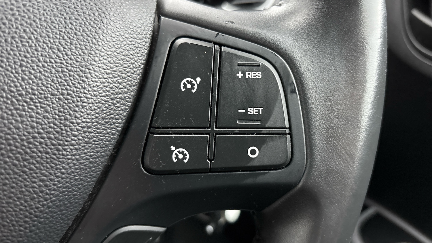 Used Hyundai i10 2019 for sale - 76974153: Photo 23