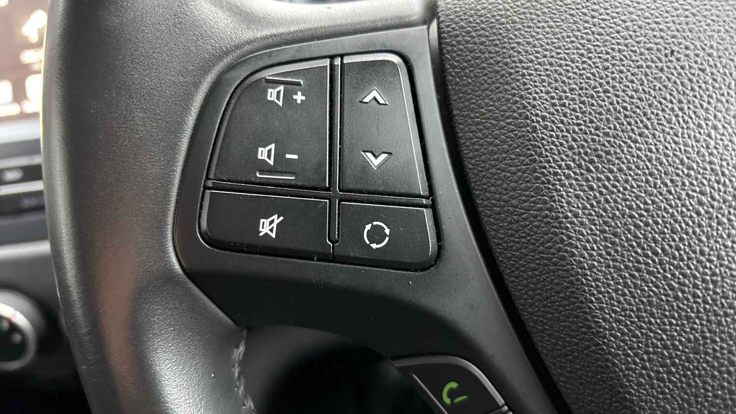 Used Hyundai i10 2019 for sale - 76974153: Photo 26