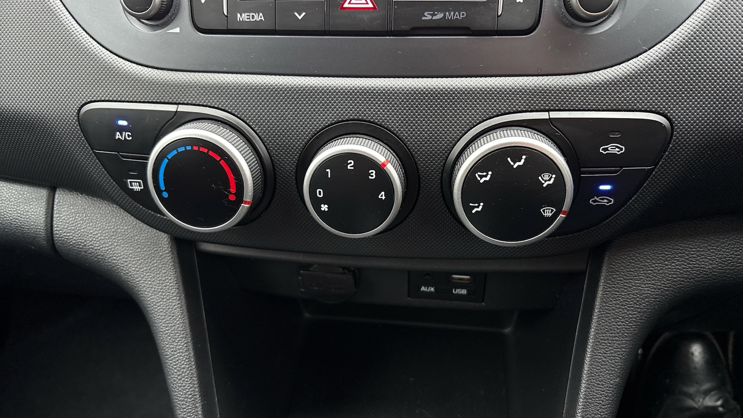 Used Hyundai i10 2019 for sale - 76974153: Photo 30