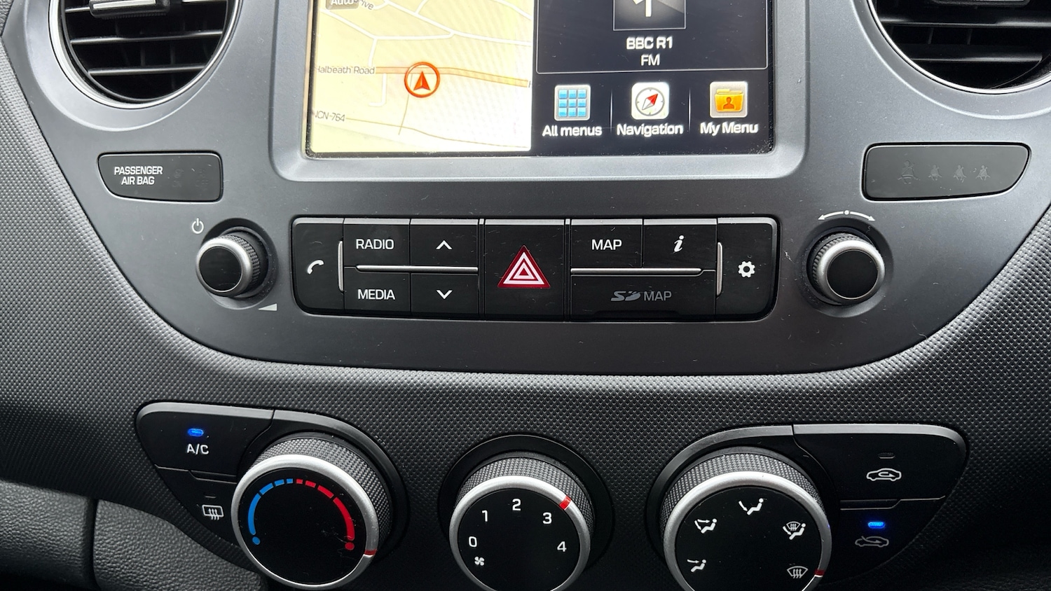 Used Hyundai i10 2019 for sale - 76974153: Photo 31