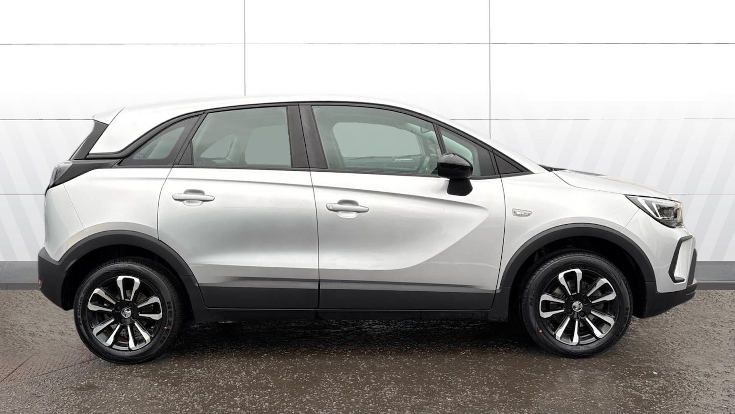 Used Vauxhall Crossland 2023 for sale - 77445573: Photo 5