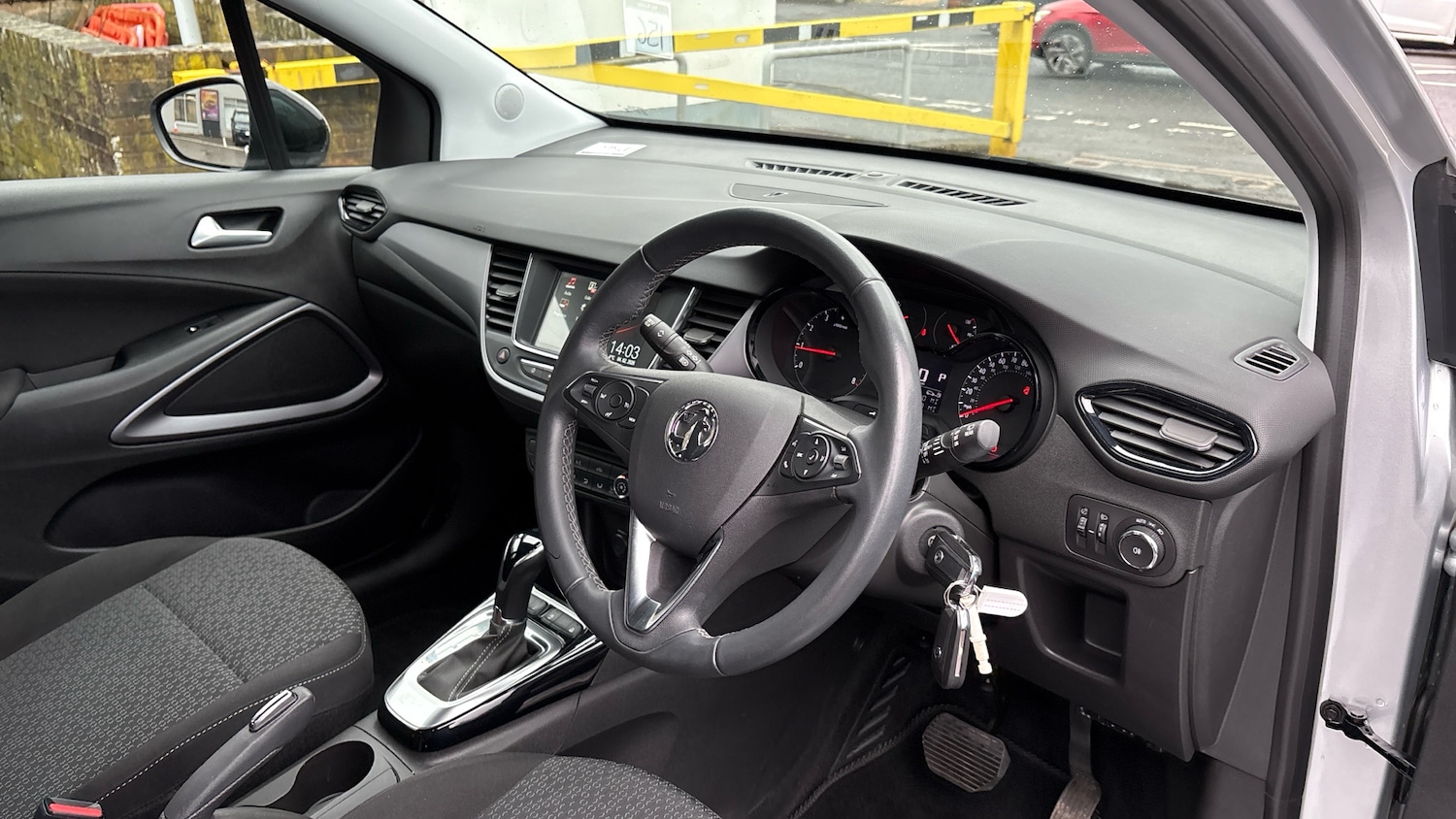 Used Vauxhall Crossland 2023 for sale - 77445573: Photo 60