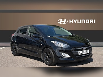 Used Hyundai i30 2016 for sale - 79380970: Photo