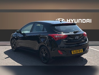 Used Hyundai i30 2016 for sale - 79380970: Photo