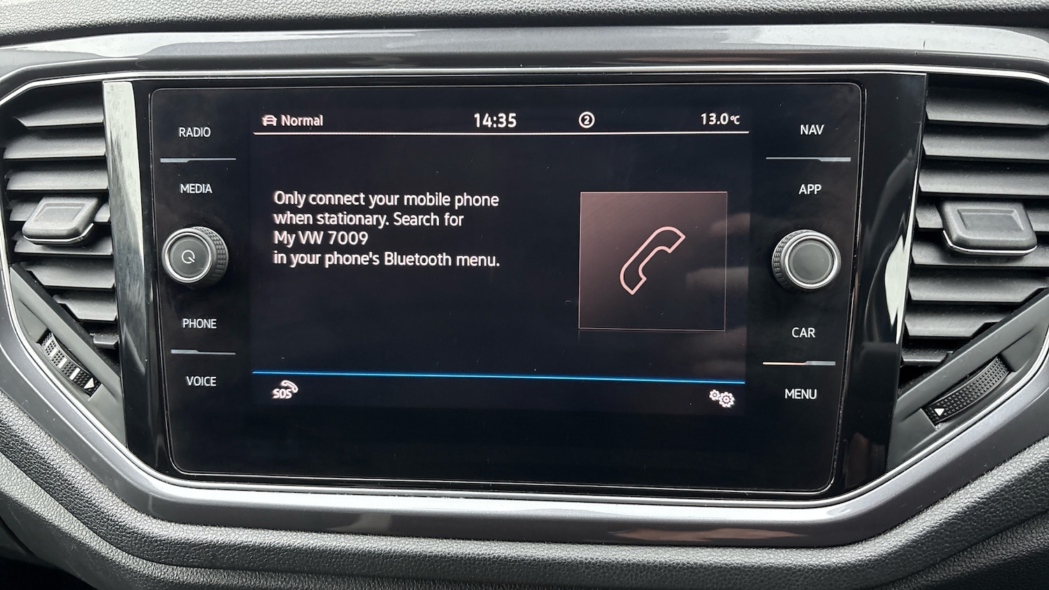 Used Volkswagen T-Roc 2021 for sale - 76766888: Photo 12