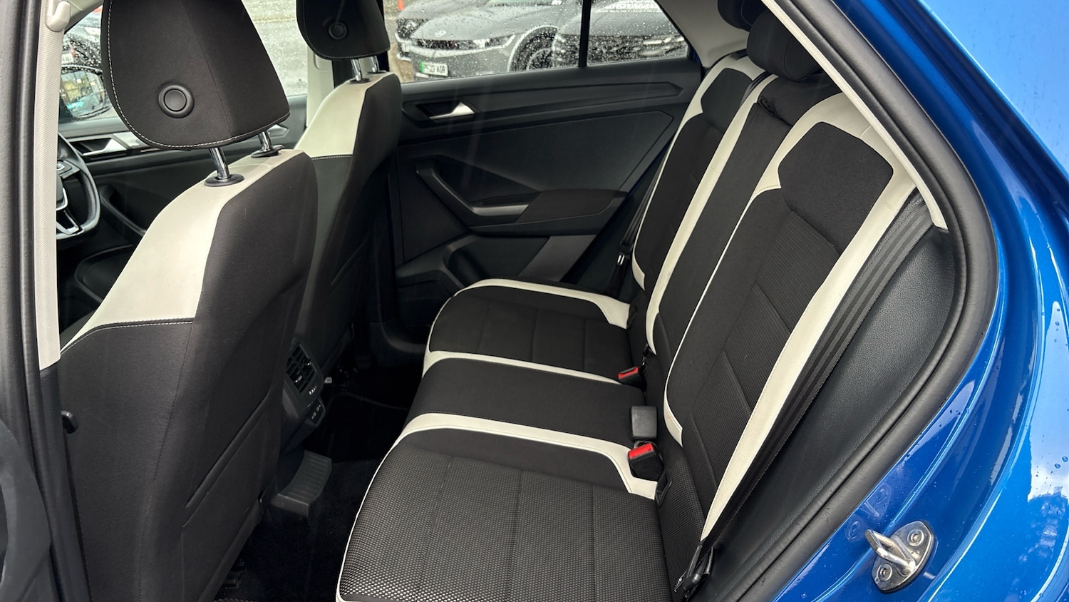 Used Volkswagen T-Roc 2021 for sale - 76766888: Photo 16