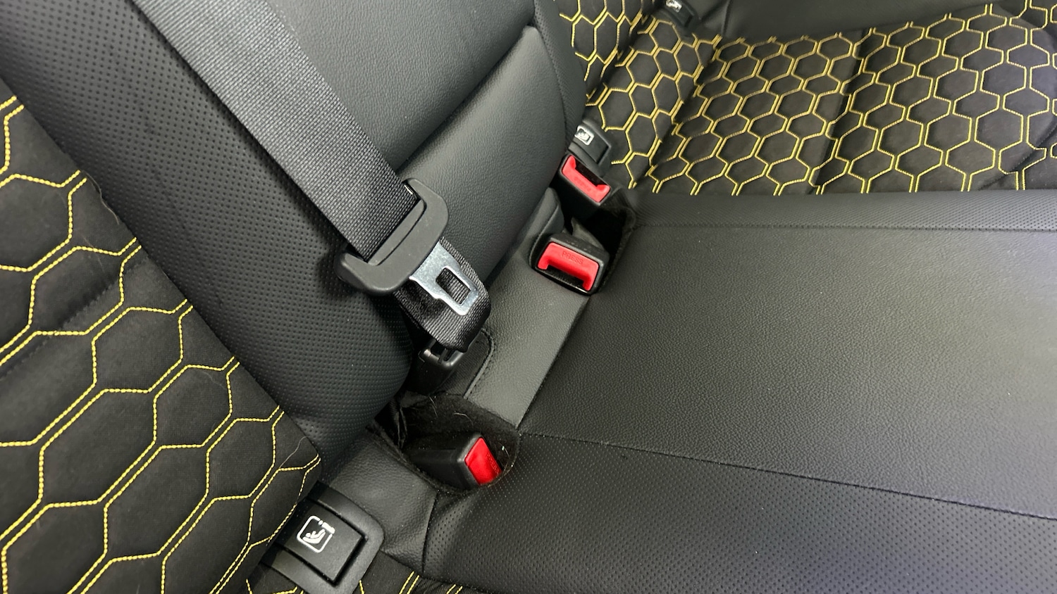 Used Kia XCeed 2020 for sale - 76172572: Photo 17