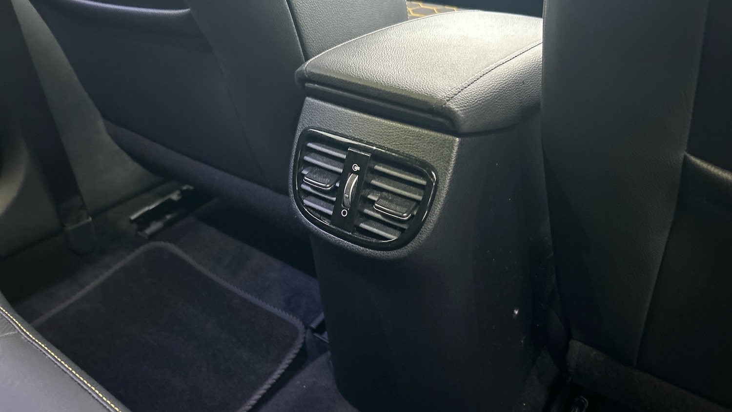 Used Kia XCeed 2020 for sale - 76172572: Photo 32