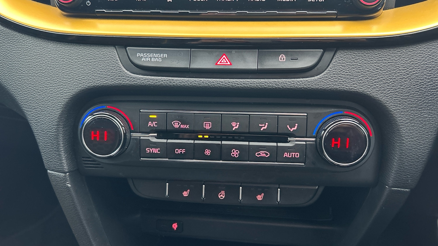 Used Kia XCeed 2020 for sale - 76172572: Photo 40